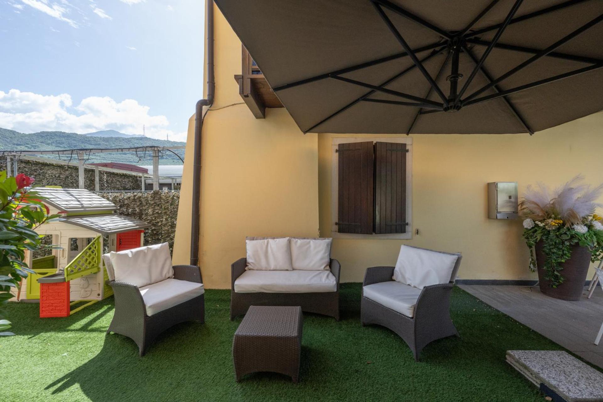 Residence Desiree Riva del Garda Bagian luar foto